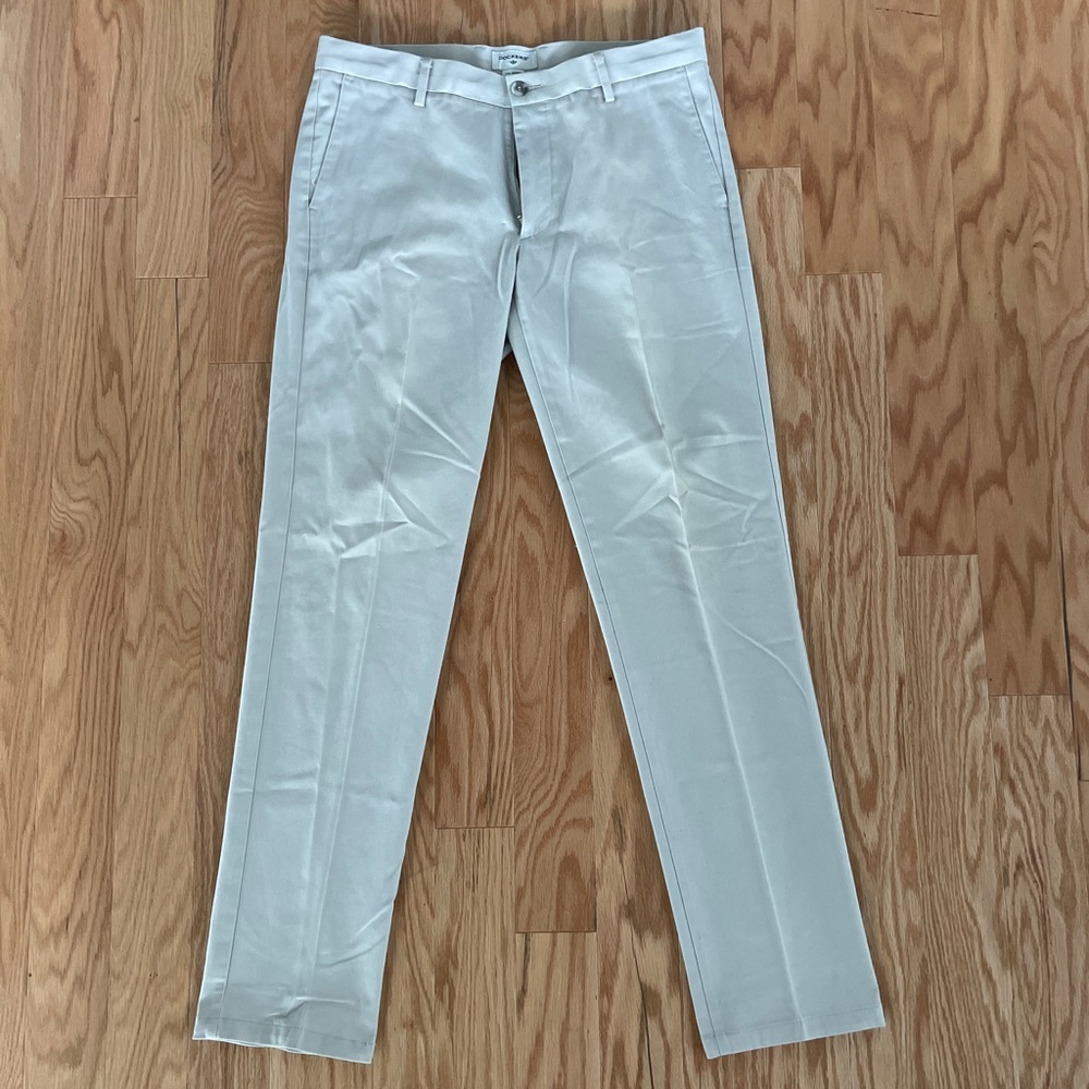 Light khaki Dockers slim tapered pants: W34 L34